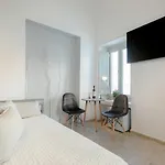 Kamares Neoklassiko 4* Fira (Santorini)