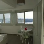 Kamares Neoklassiko ثيرا