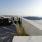 Kamares Neoklassiko بيت ضيافة 4*