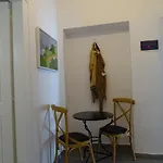 بيت ضيافة Kamares Neoklassiko