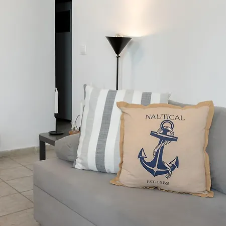 Kamares Neoklassiko 4* Φηρά