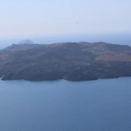 Guest house Neoklassiko Koukouli Fira (Santorini)