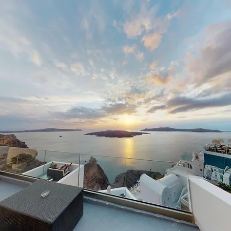 Neoklassiko Koukouli Guest house Fira (Santorini)