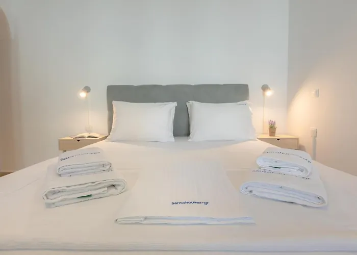 Neoklassiko Koukouli Гостевой дом 4*