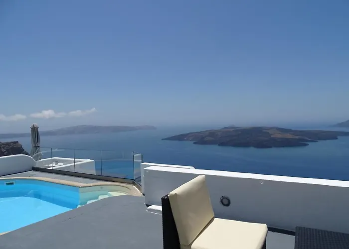 Neoklassiko Koukouli Гостевой дом 4*