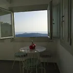 Kamares Neoklassiko Fira (Santorini)