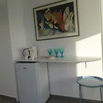 Kamares Neoklassiko Affittacamere 4*