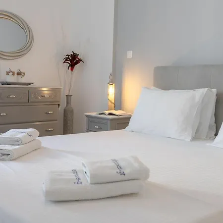 Neoklassiko Koukouli 4* Fira (Santorini)