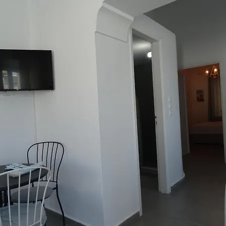 Pensjonat Neoklassiko Koukouli 4*