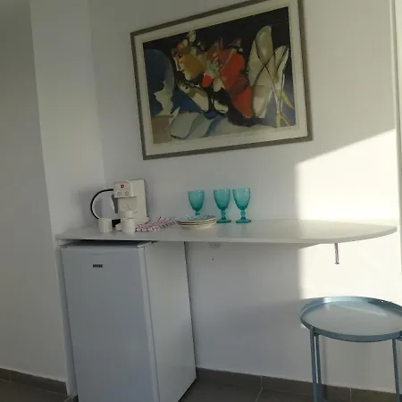 Neoklassiko Koukouli Pensión 4*