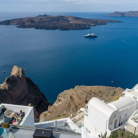 Kamares Neoklassiko 4* Fira (Santorini)