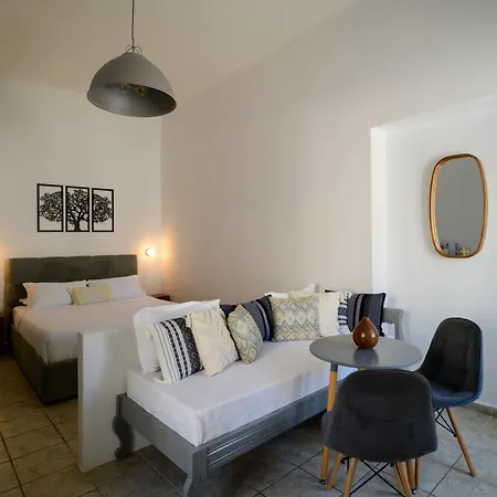Kamares Neoklassiko 4* Fira (Santorini)